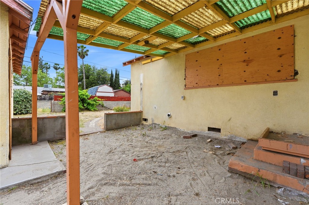 1946 E Clinton, Fresno, CA 93703