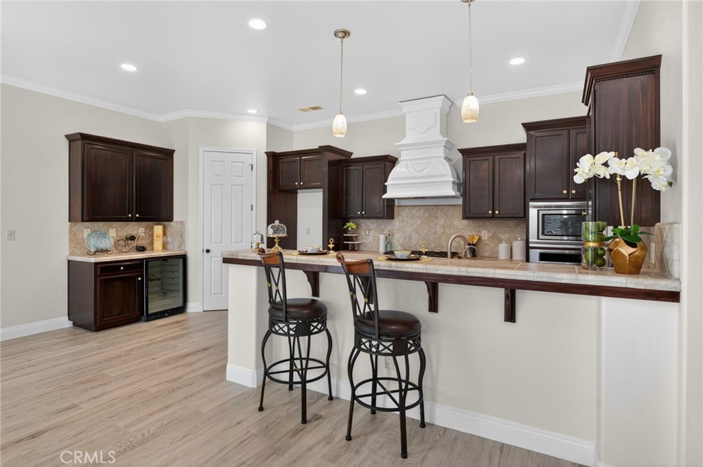 1563 E Via Mirasol, Fresno, CA 93730