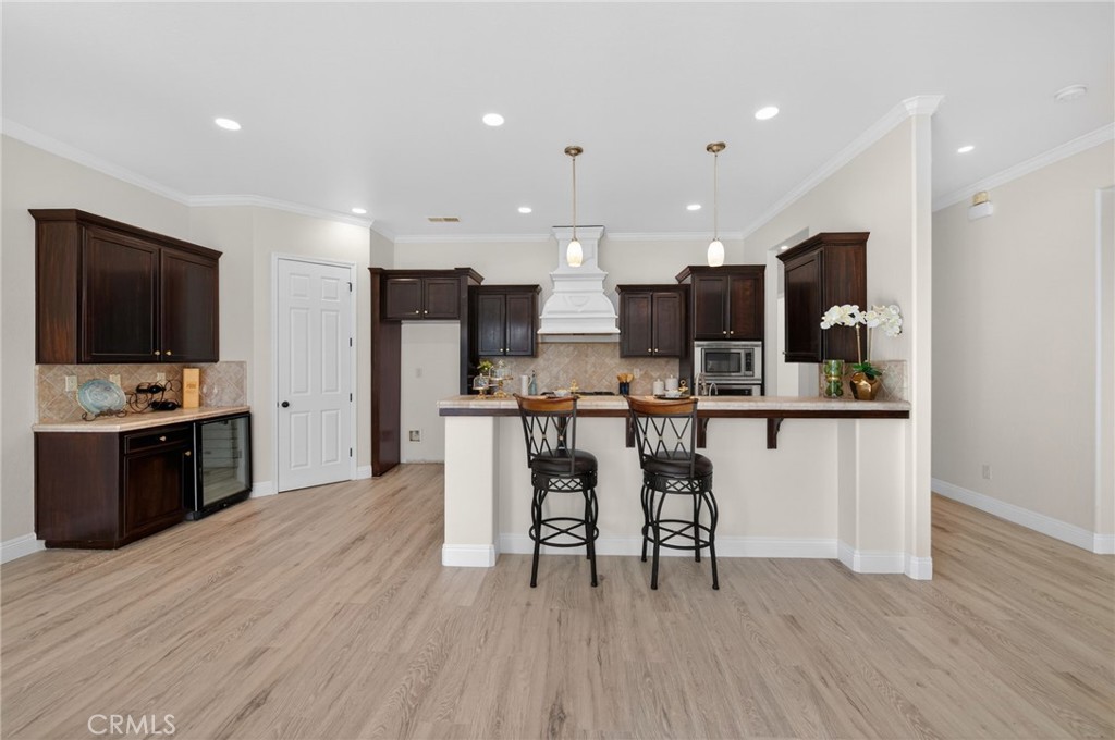 1563 E Via Mirasol, Fresno, CA 93730