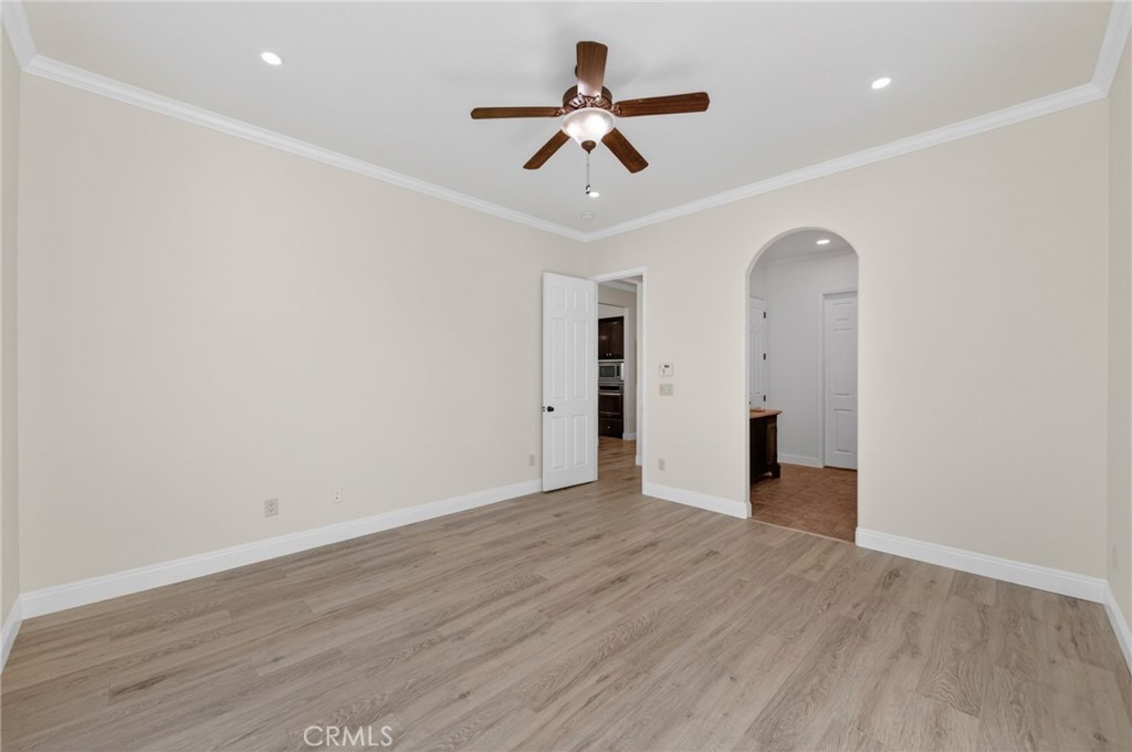 1563 E Via Mirasol, Fresno, CA 93730