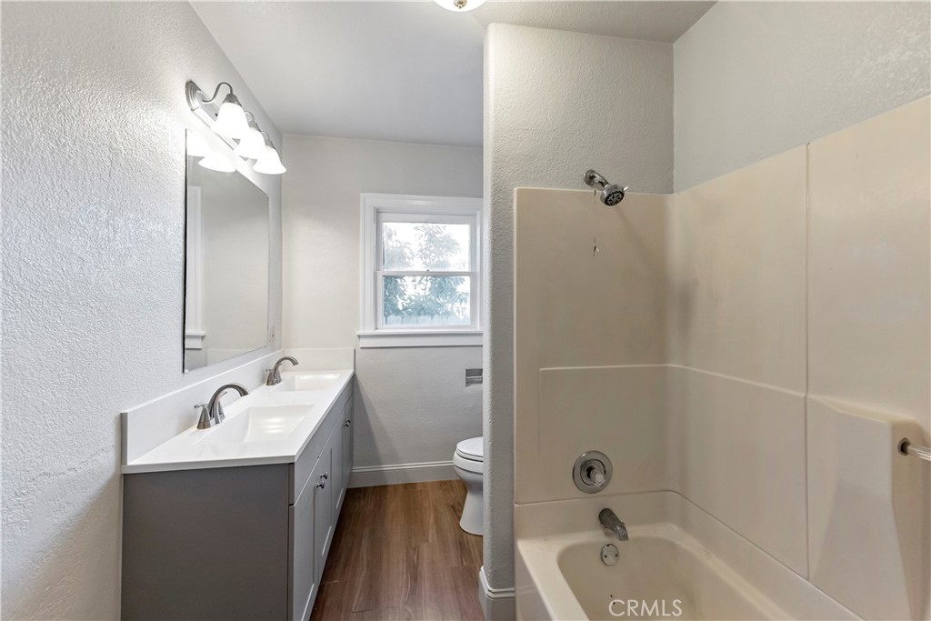 129 W Atchison, Fresno, CA 93706