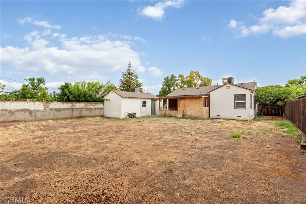 818 W Peralta, Fresno, CA 93705