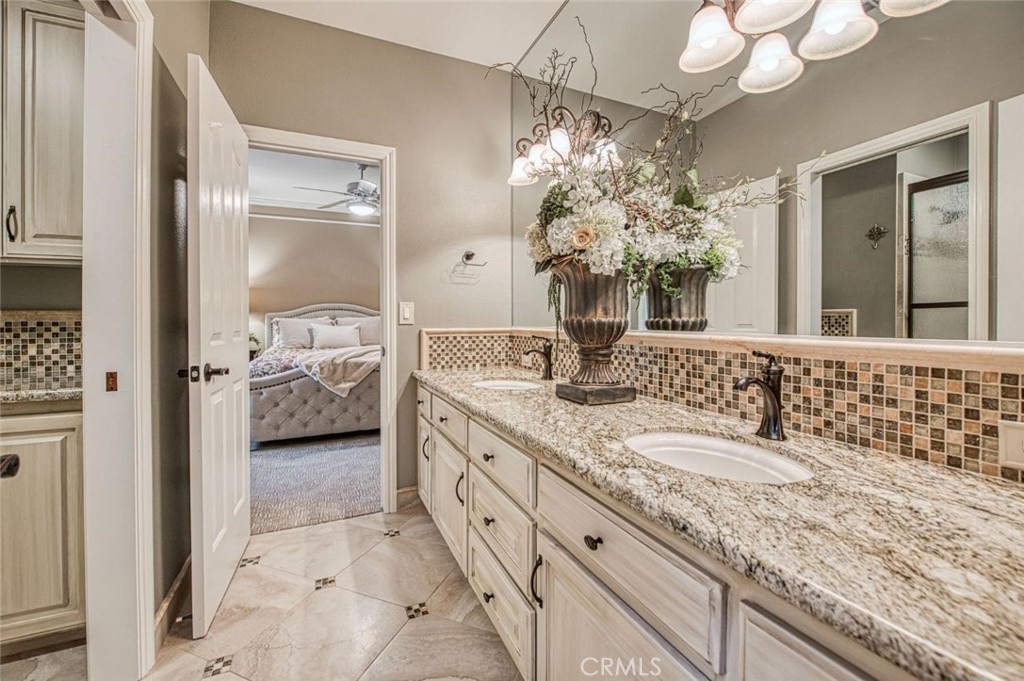 1181 E Newhall, Fresno, CA 93720