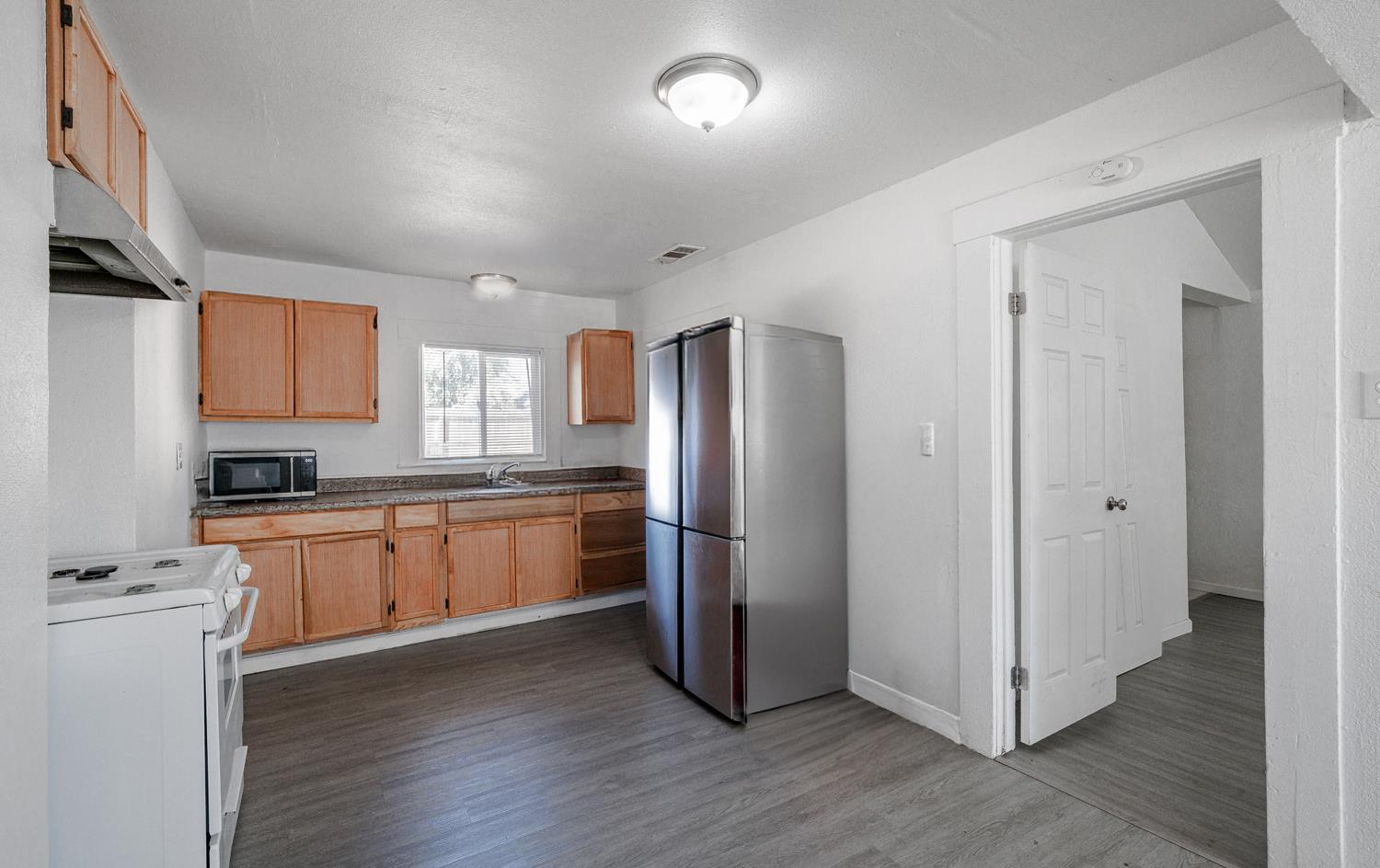 4731 E Turner Ave, Fresno, CA 93702