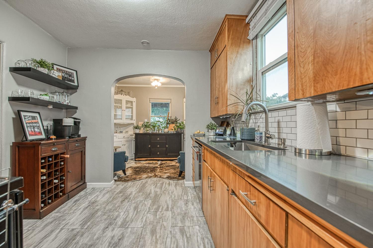 1451 N Harrison Ave, Fresno, CA 93728