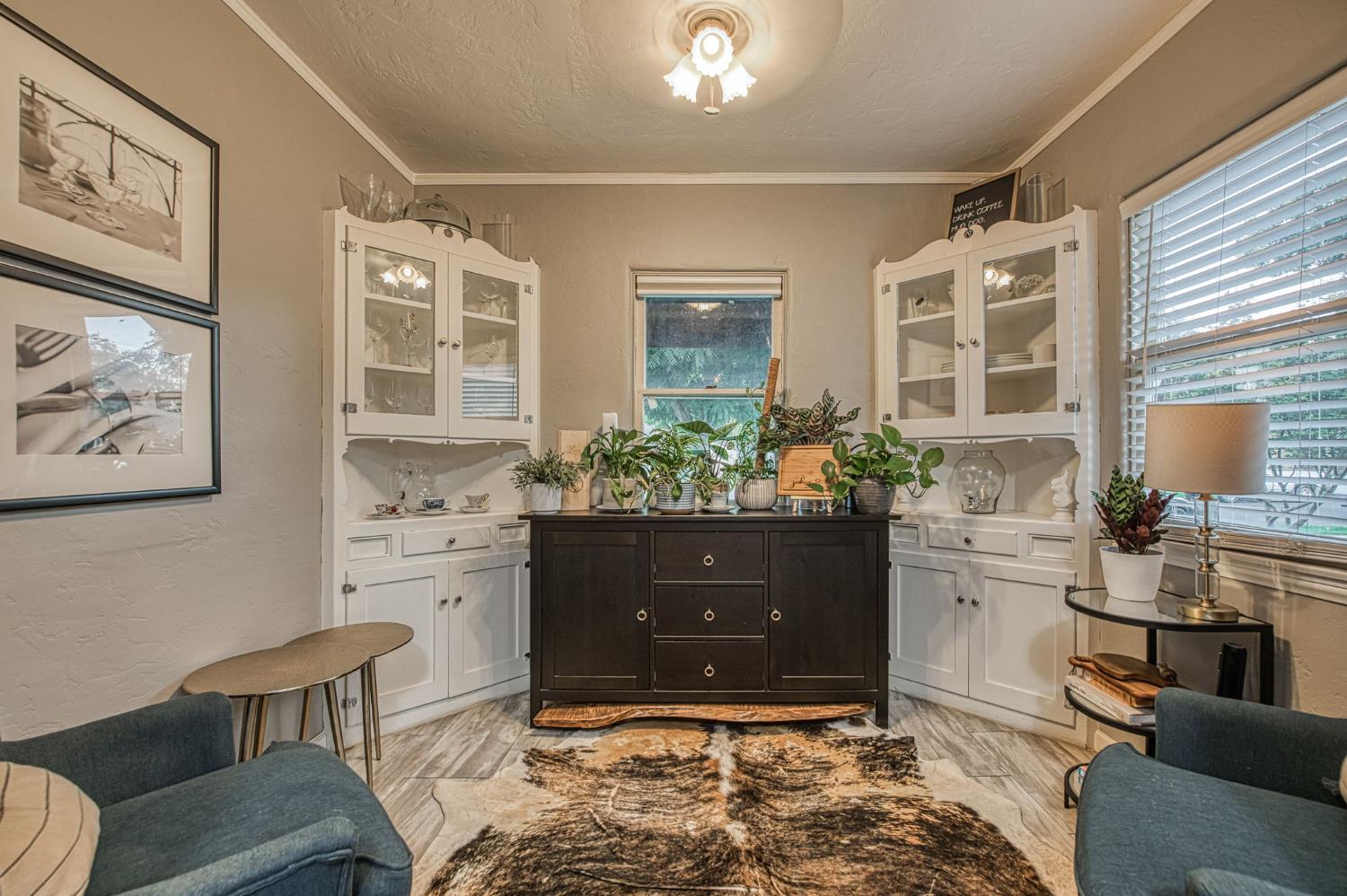1451 N Harrison Ave, Fresno, CA 93728