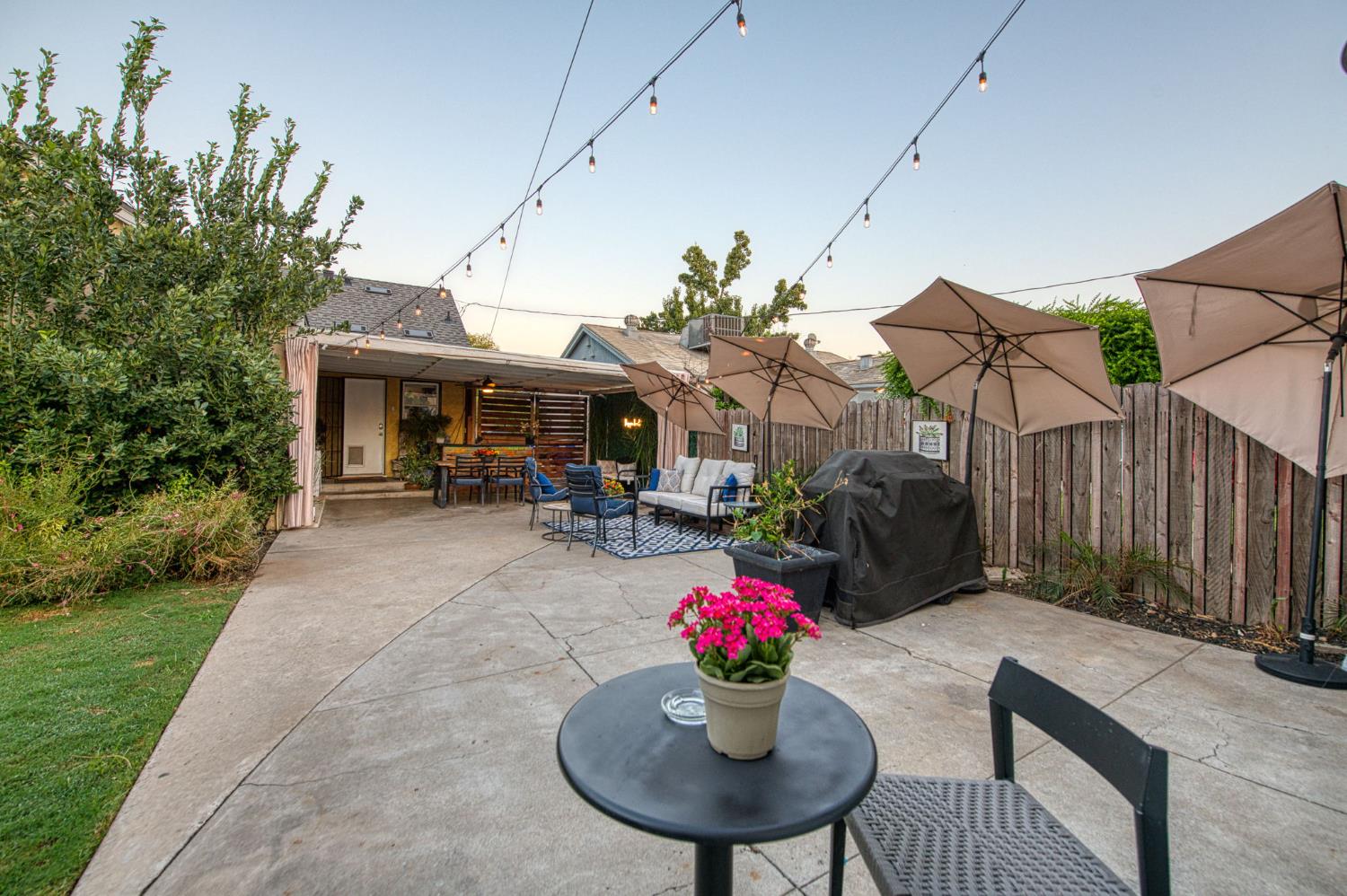 1451 N Harrison Ave, Fresno, CA 93728