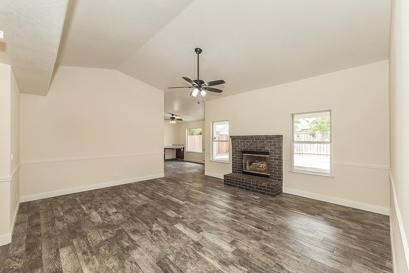 5908 W Fremont Ave, Fresno, CA 93722