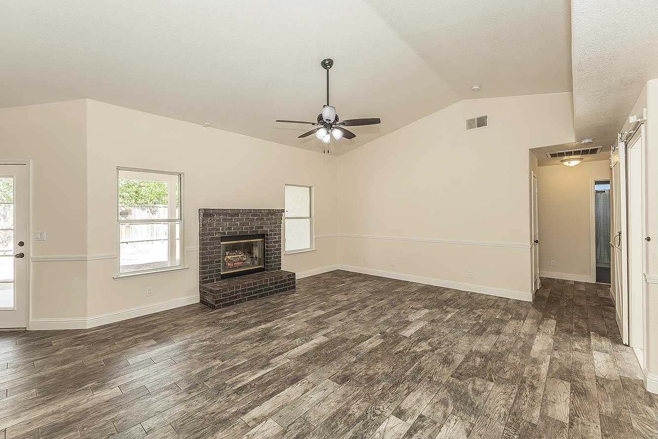 5908 W Fremont Ave, Fresno, CA 93722