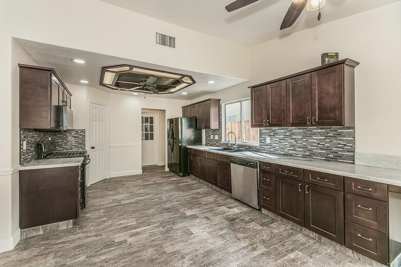 5908 W Fremont Ave, Fresno, CA 93722