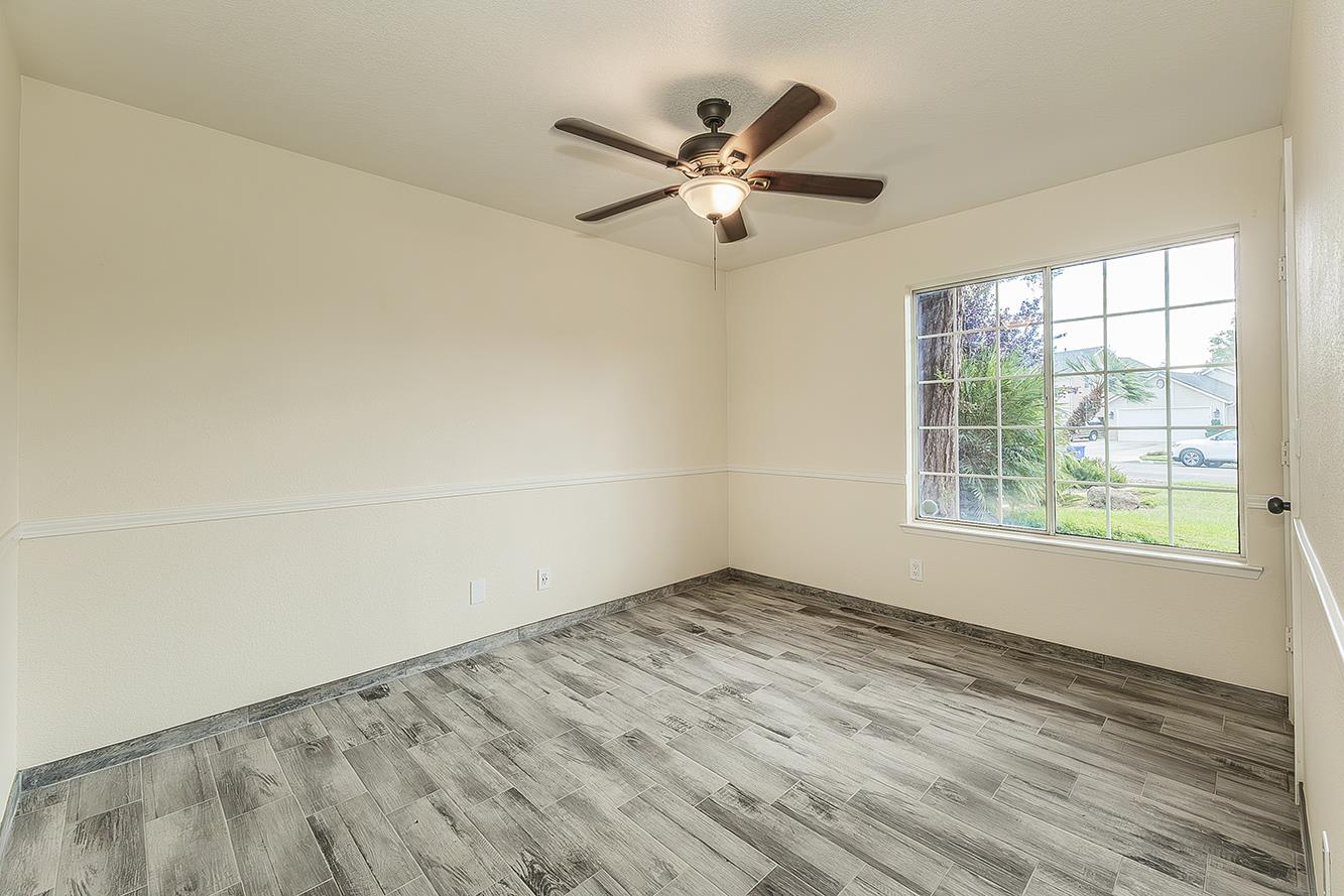 5908 W Fremont Ave, Fresno, CA 93722