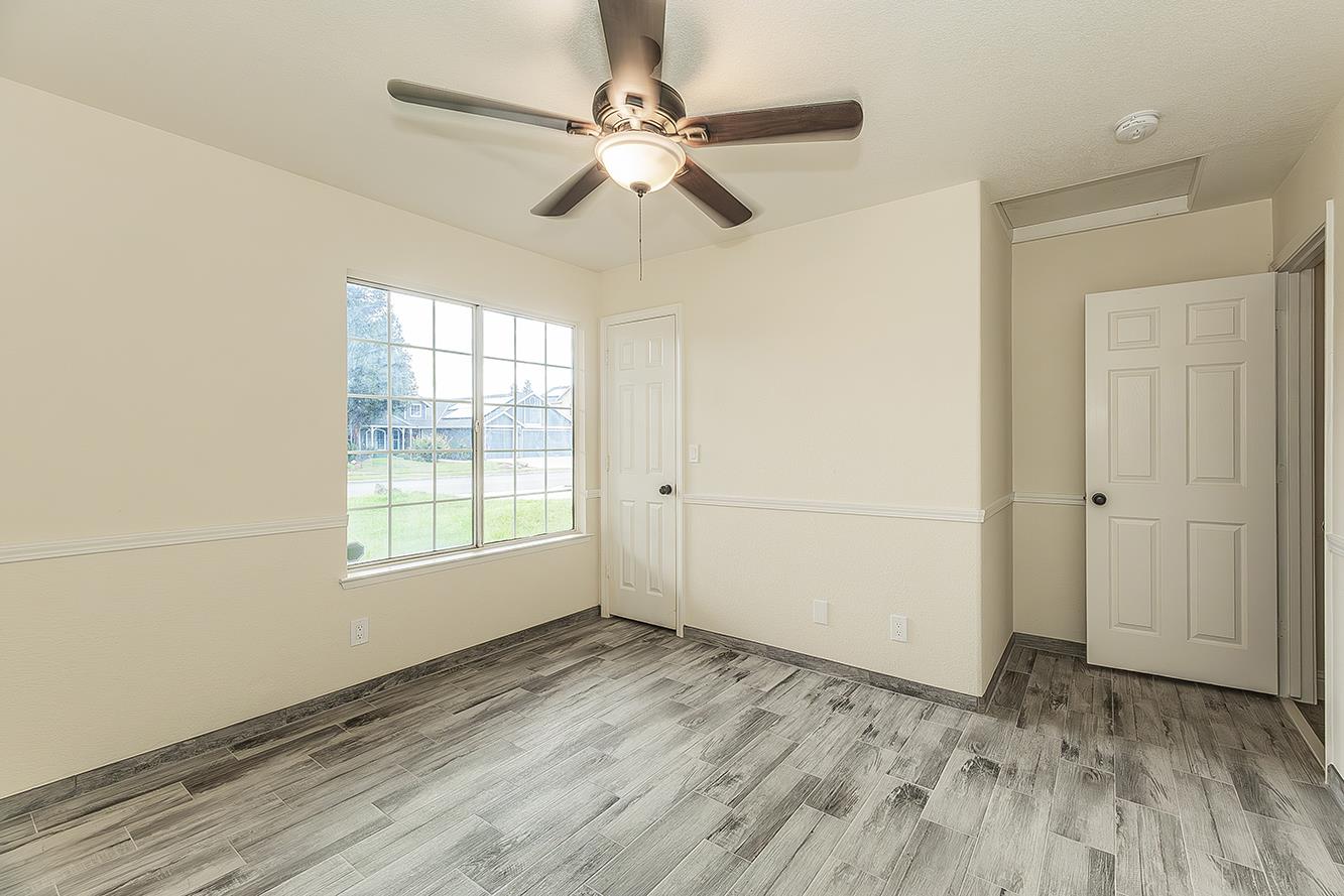 5908 W Fremont Ave, Fresno, CA 93722
