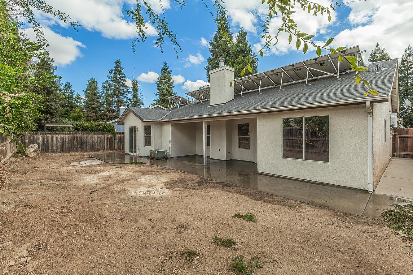 5908 W Fremont Ave, Fresno, CA 93722