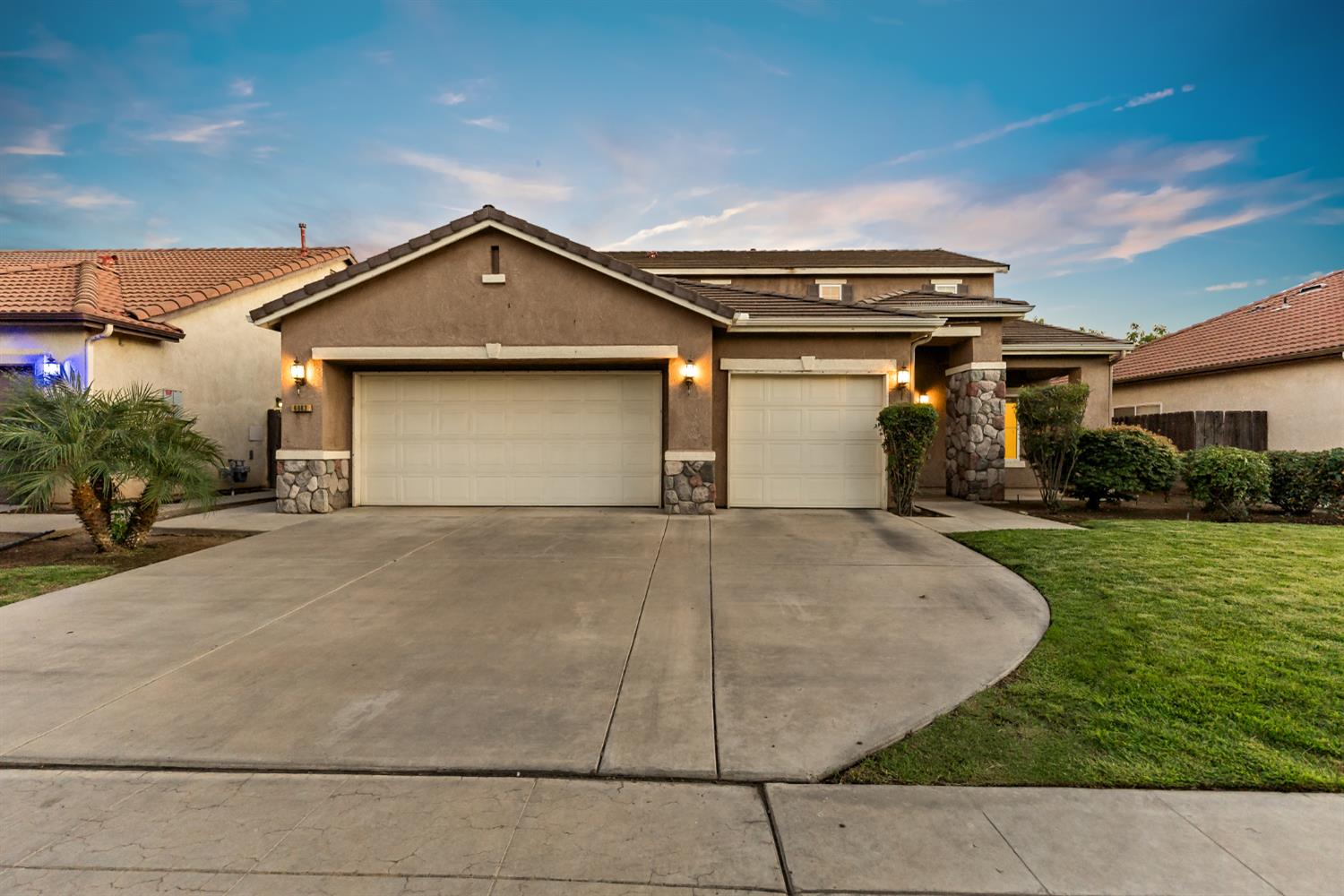 6083 E Andrews Ave, Fresno, CA 93727