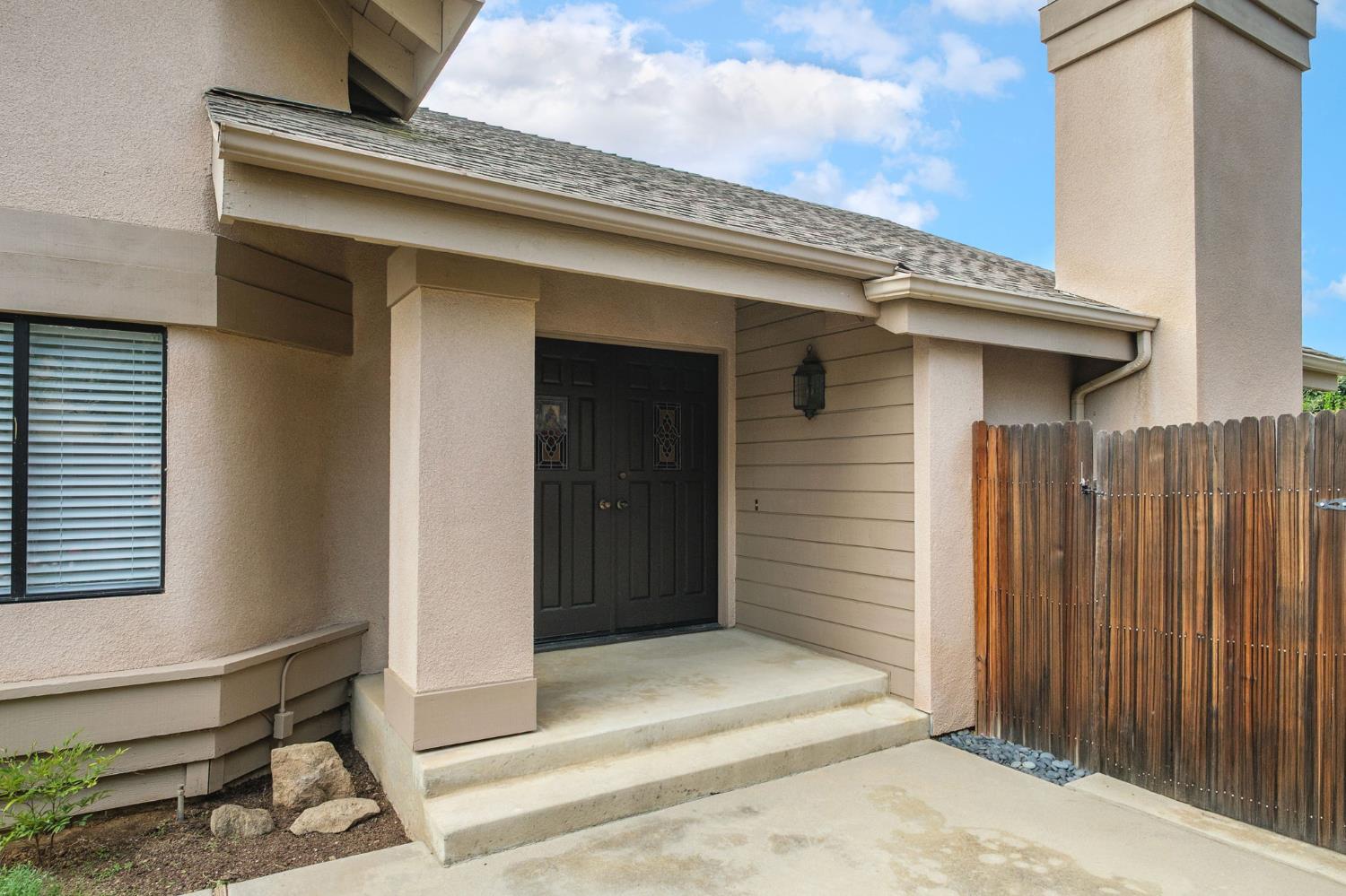 3250 W Spruce Ave, Fresno, CA 93711