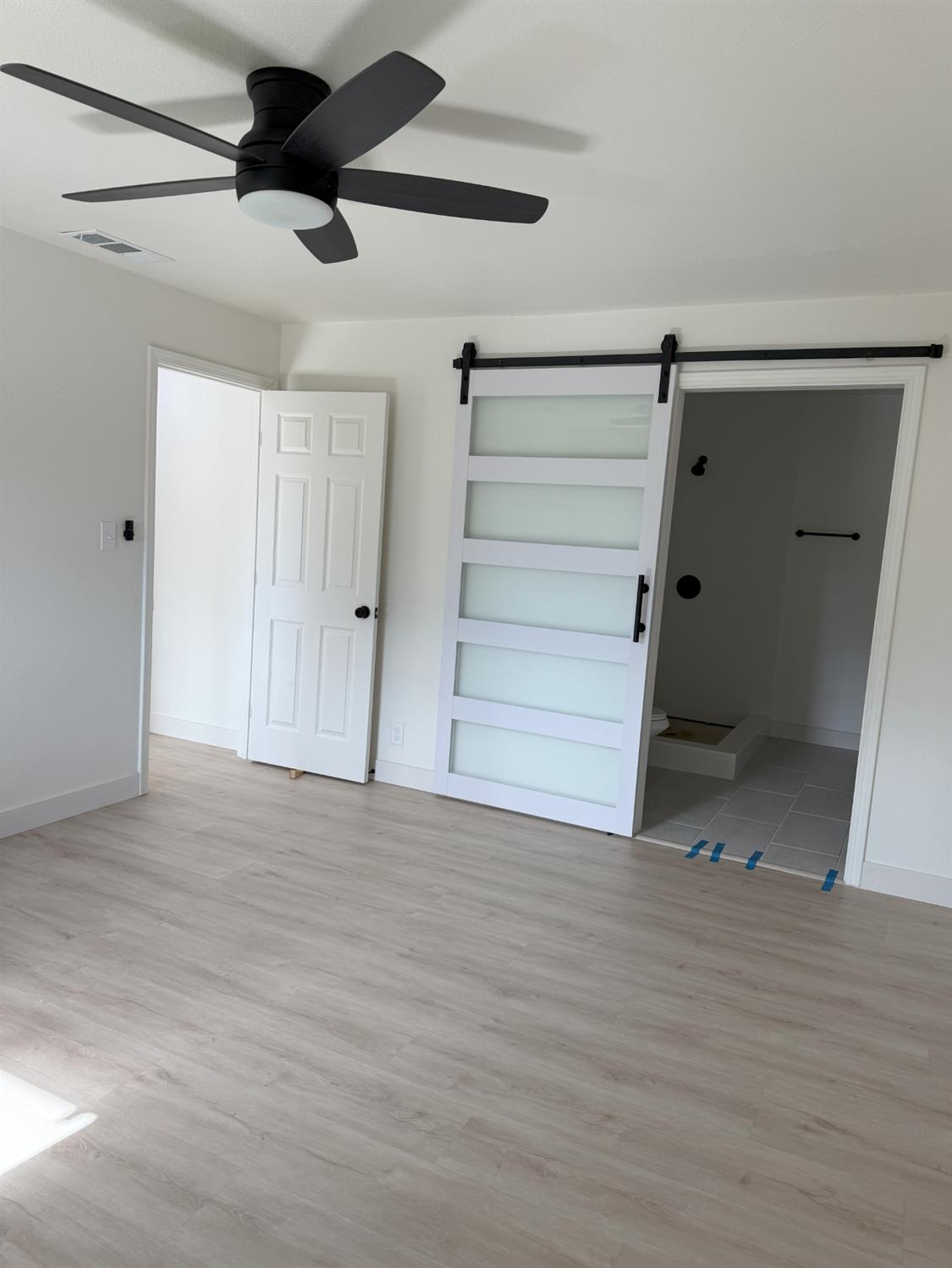 4261 N Holt Ave, Fresno, CA 93705
