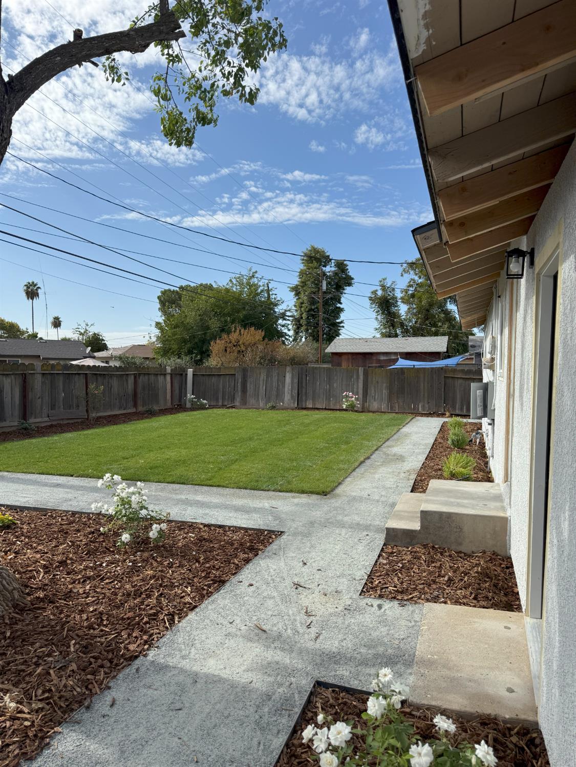 4261 N Holt Ave, Fresno, CA 93705