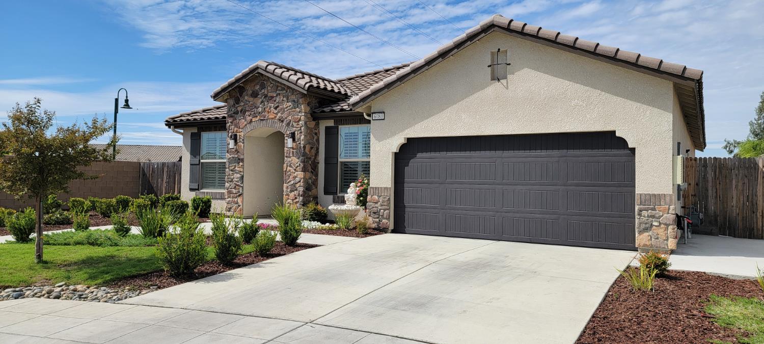 6080 E Platt Ave, Fresno, CA 93727