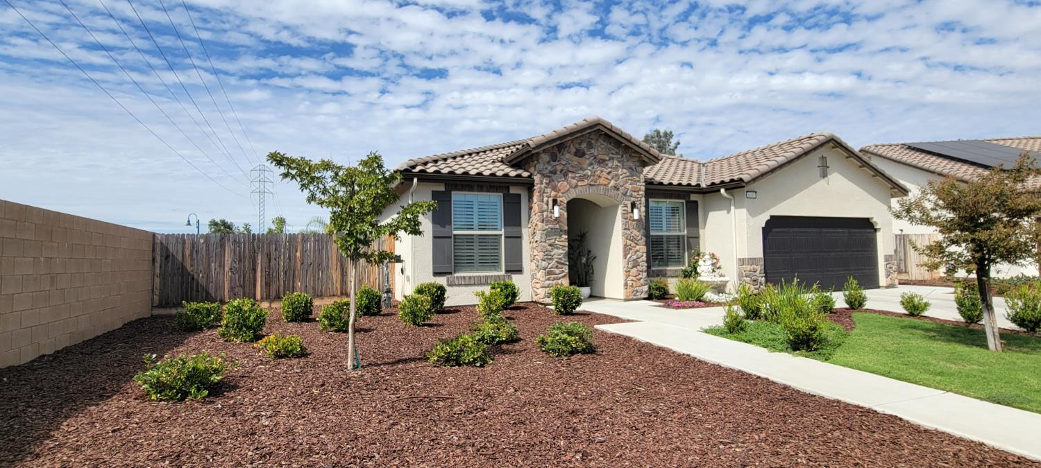 6080 E Platt Ave, Fresno, CA 93727