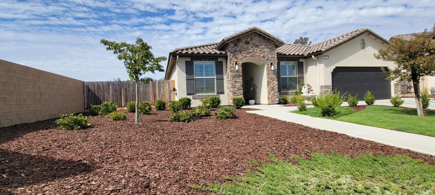 6080 E Platt Ave, Fresno, CA 93727