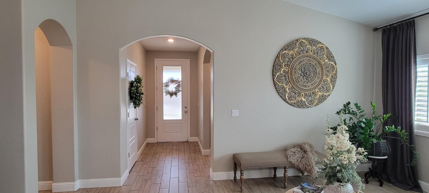 6080 E Platt Ave, Fresno, CA 93727