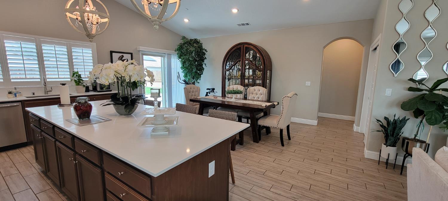 6080 E Platt Ave, Fresno, CA 93727