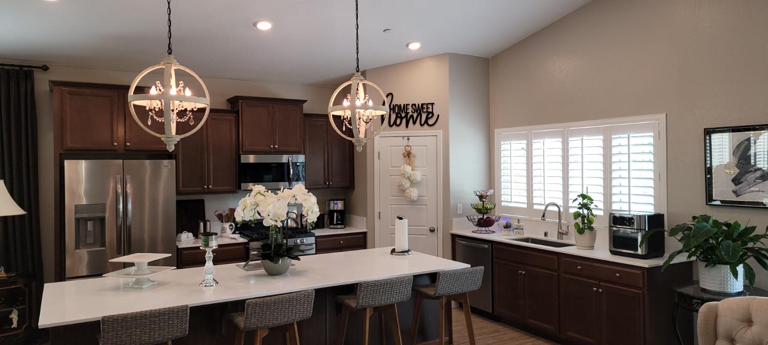 6080 E Platt Ave, Fresno, CA 93727