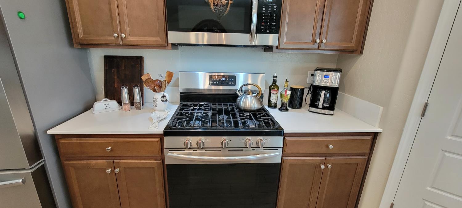 6080 E Platt Ave, Fresno, CA 93727