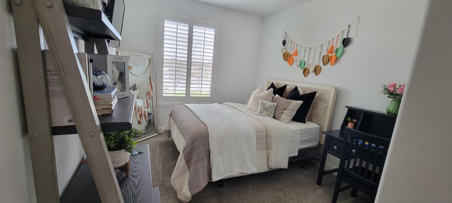 6080 E Platt Ave, Fresno, CA 93727