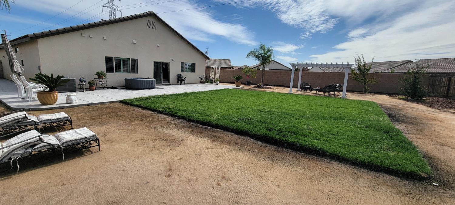 6080 E Platt Ave, Fresno, CA 93727
