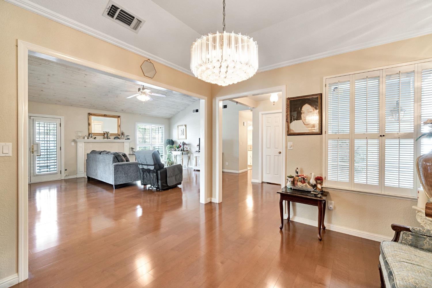 6733 N Alva Ave, Fresno, CA 93711