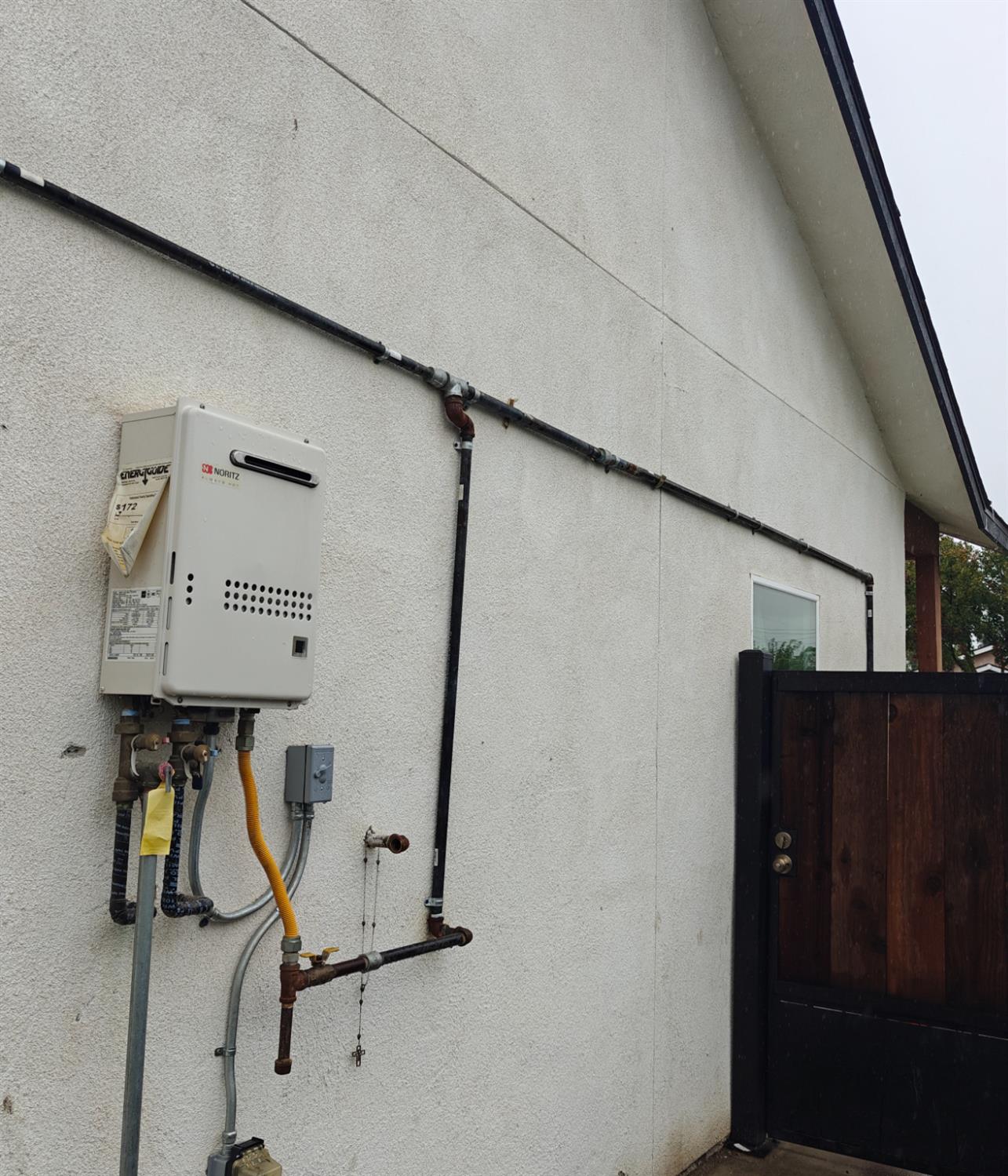 2425 S 10Th St, Fresno, CA 93725