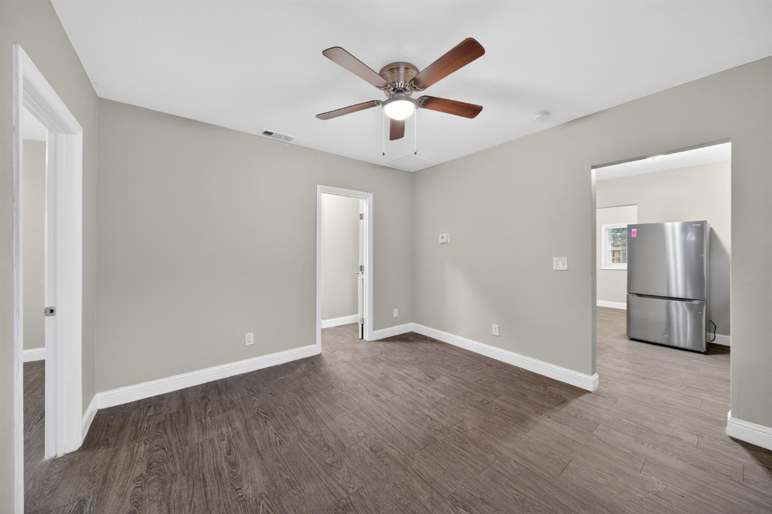 3231 E Townsend Ave, Fresno, CA 93702