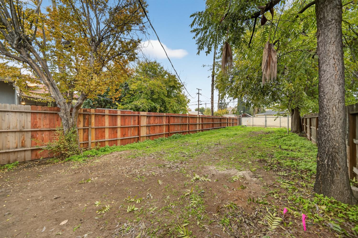 3231 E Townsend Ave, Fresno, CA 93702