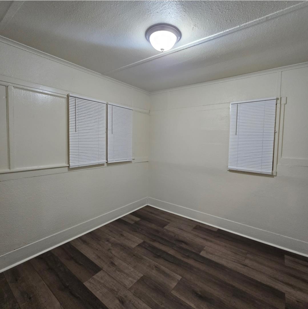 5251 N State St, Fresno, CA 93722