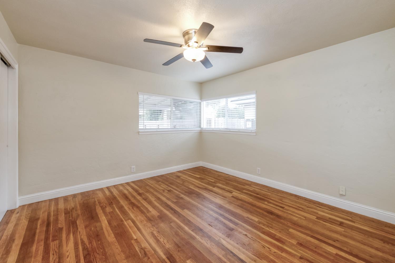 3938 E Michigan Ave, Fresno, CA 93703