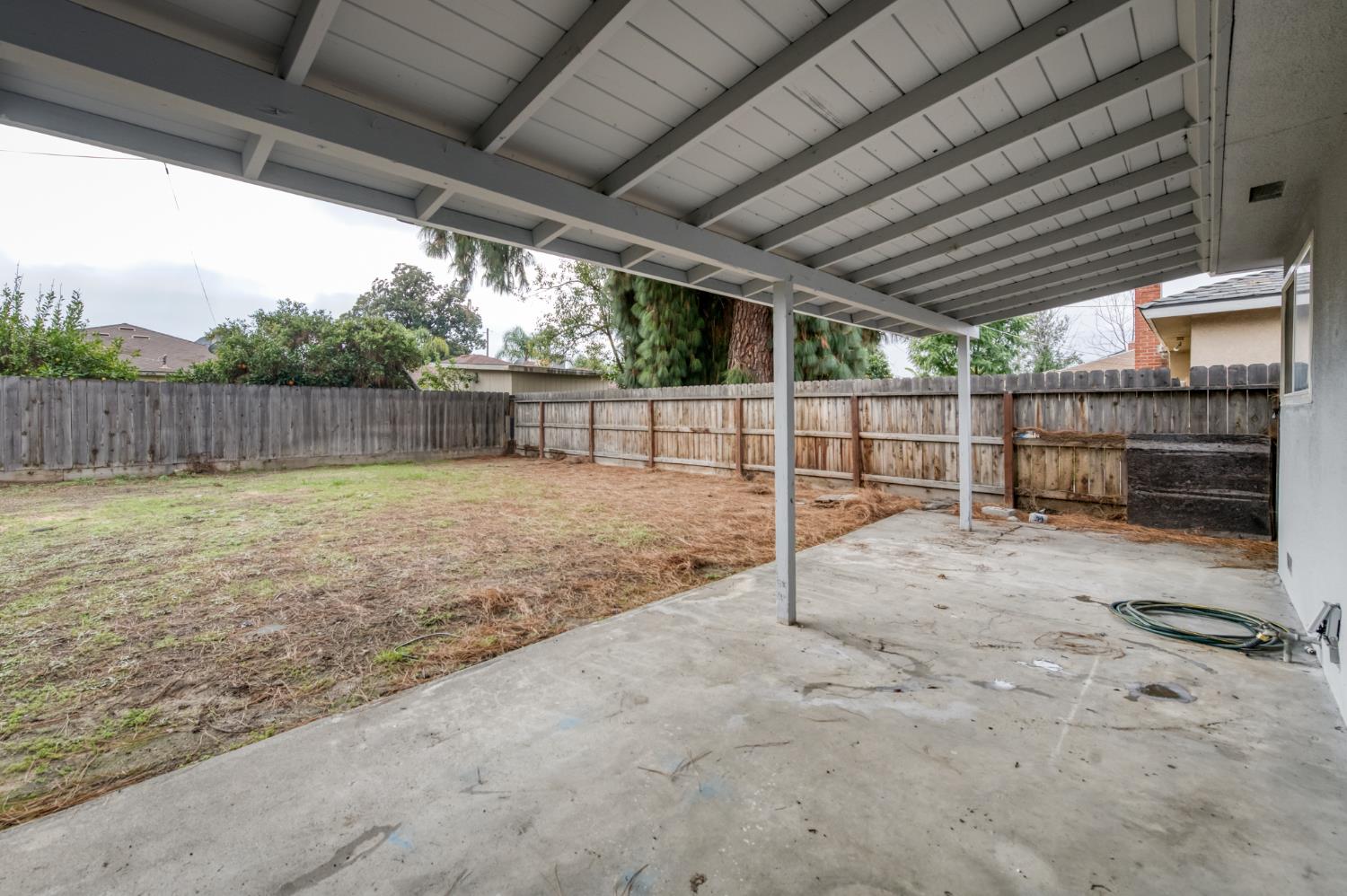 3938 E Michigan Ave, Fresno, CA 93703