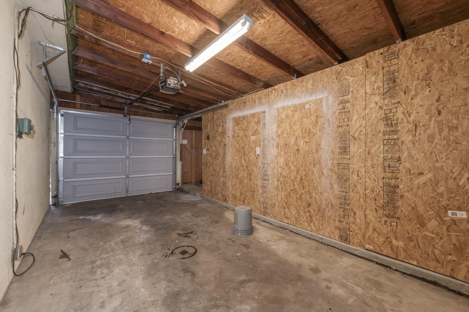 3938 E Michigan Ave, Fresno, CA 93703