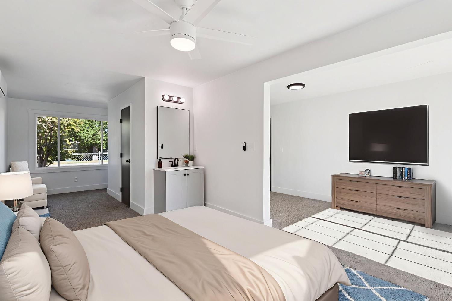 4749 E Montecito Ave, Fresno, CA 93702