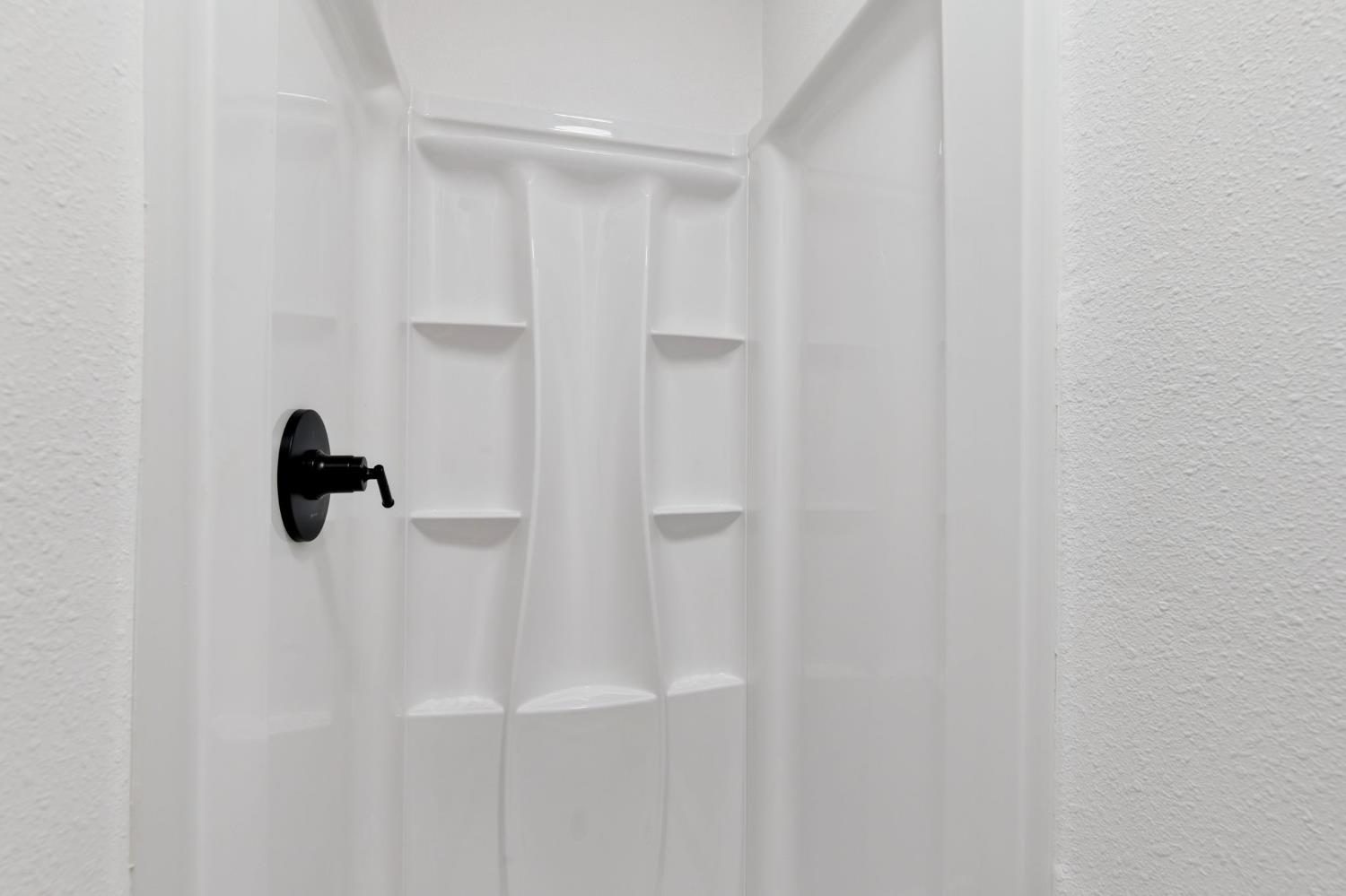 4749 E Montecito Ave, Fresno, CA 93702