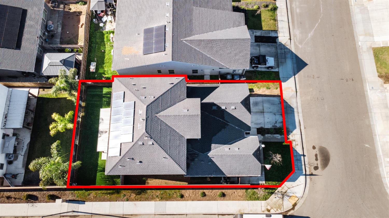 5265 W Lamona Ave, Fresno, CA 93722