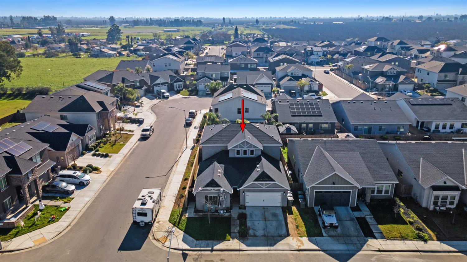 5265 W Lamona Ave, Fresno, CA 93722