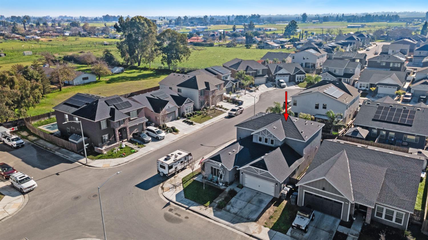 5265 W Lamona Ave, Fresno, CA 93722