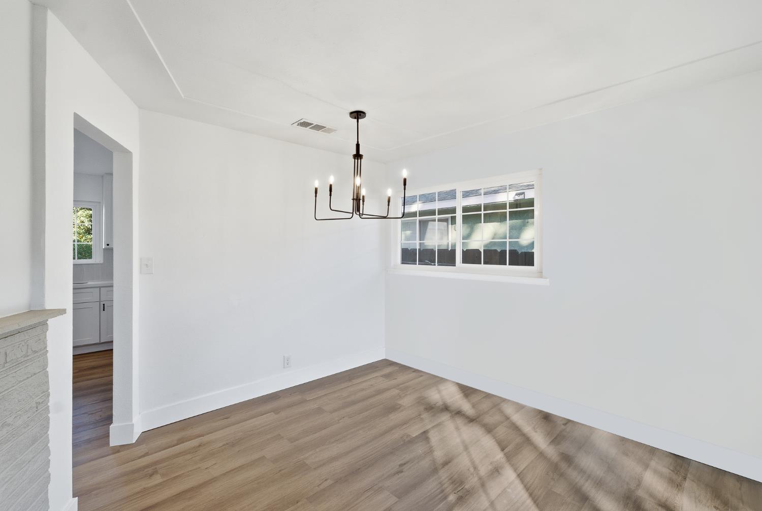 4023 E Fedora Ave, Fresno, CA 93726