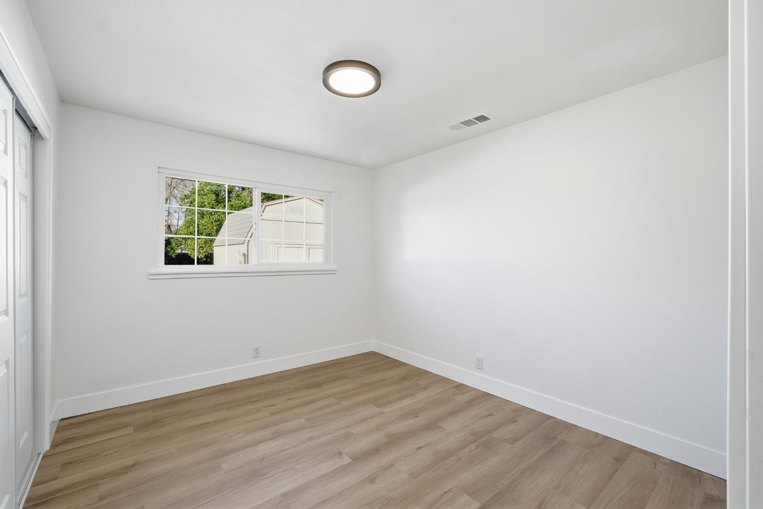 4023 E Fedora Ave, Fresno, CA 93726