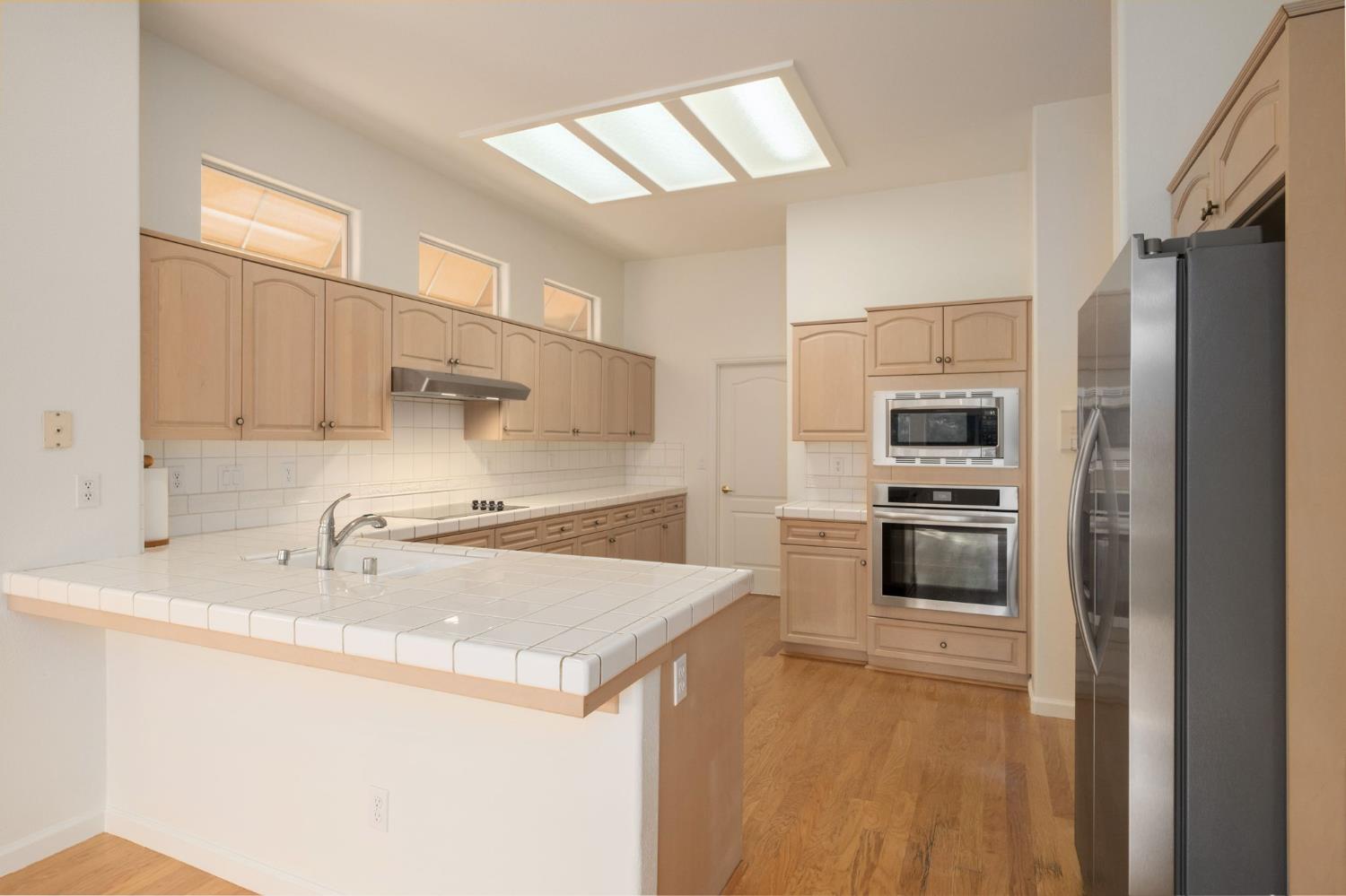 2151 W Via Le Fontane, Fresno, CA 93711