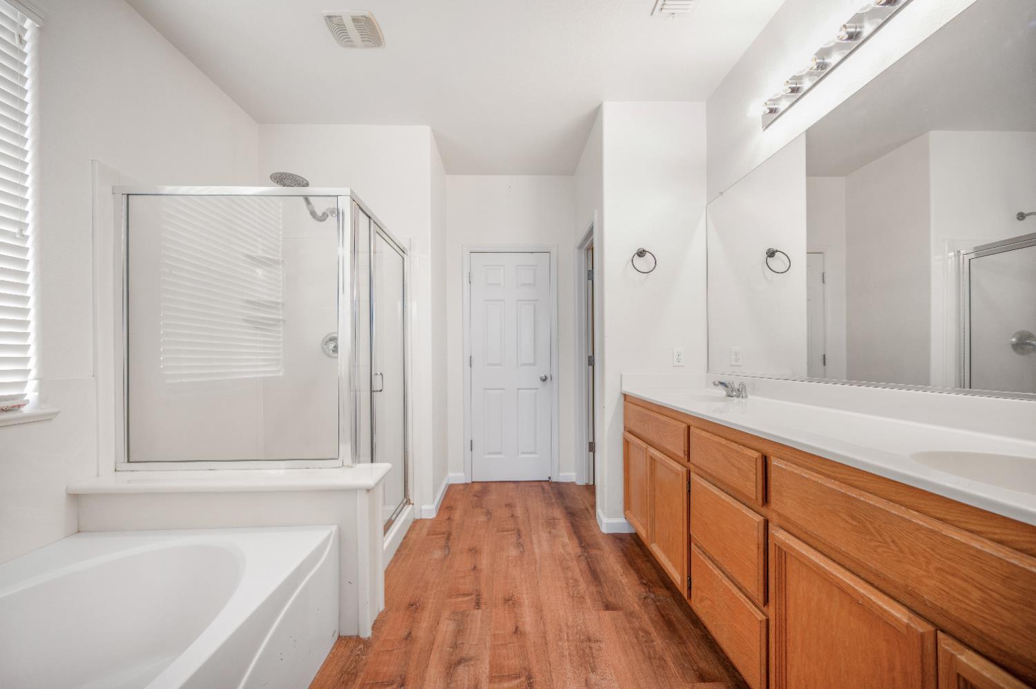 4626 W Javier Way, Fresno, CA 93722