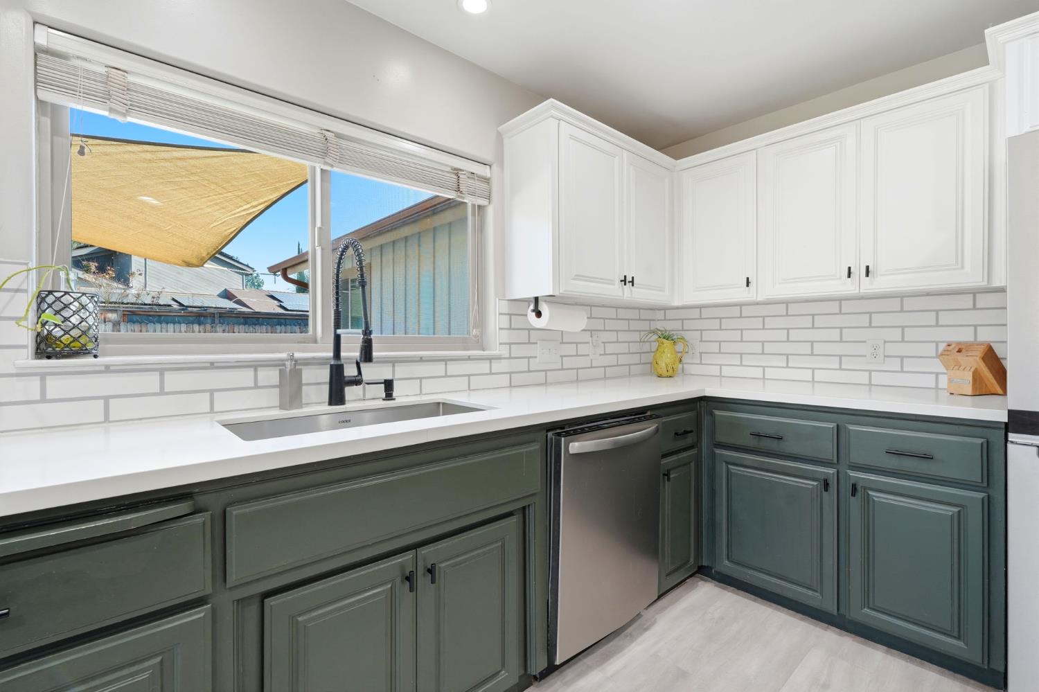 610 W Barstow, Fresno, CA 93704