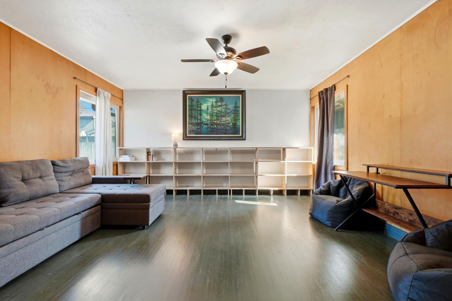 610 W Barstow, Fresno, CA 93704