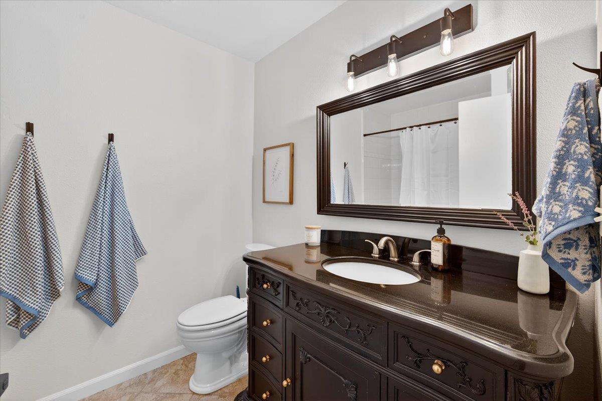 6610 N Garden Ave, Fresno, CA 93710